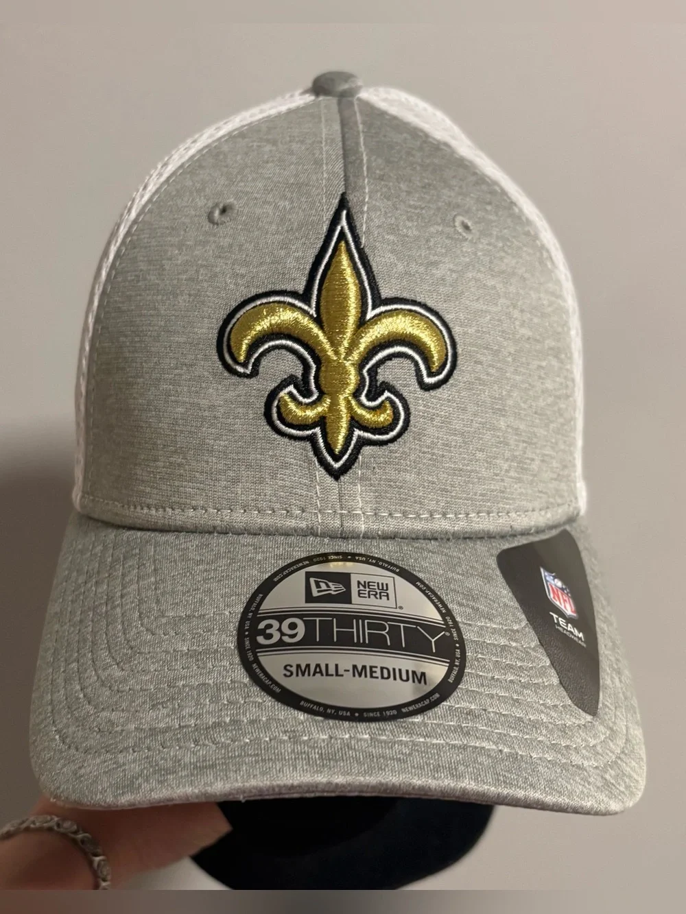 NWT New Orleans Saints New ERA 39Thirty Flex Fit Cap
